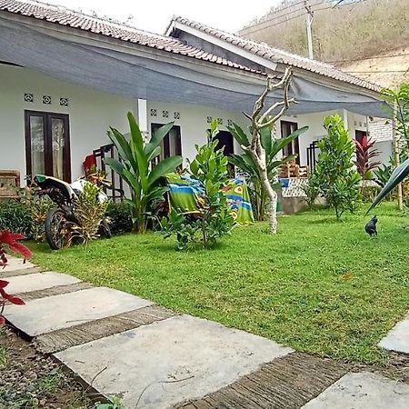 Ariata Arya Hostel Kuta  Ngoại thất bức ảnh